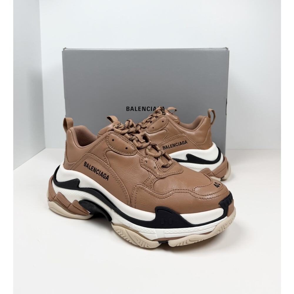 Size 40EU/7US- Balenciaga Triple S Sneaker Nude Beige🦂 NEW/RETAIL $1.1K! - Picture 2 of 10